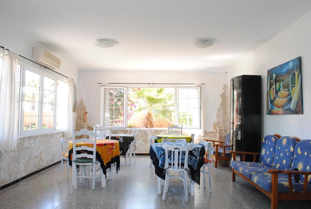 Hostal Paris Ciutadella Сьютаделья Екстер'єр фото